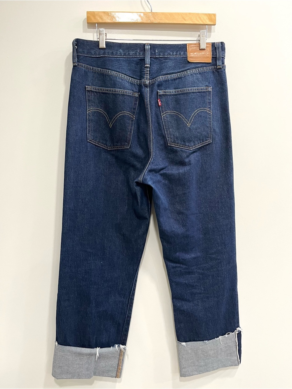 Levi’s Premium Denim RIBCAGE Straight Jeans Wide Cuff Selvedge Womans Size 31 - Picture 2 of 10